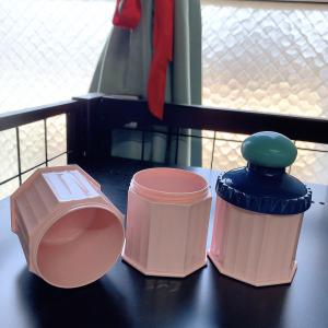 贝塔Betta 三段式便携奶粉盒 有4种颜色可选