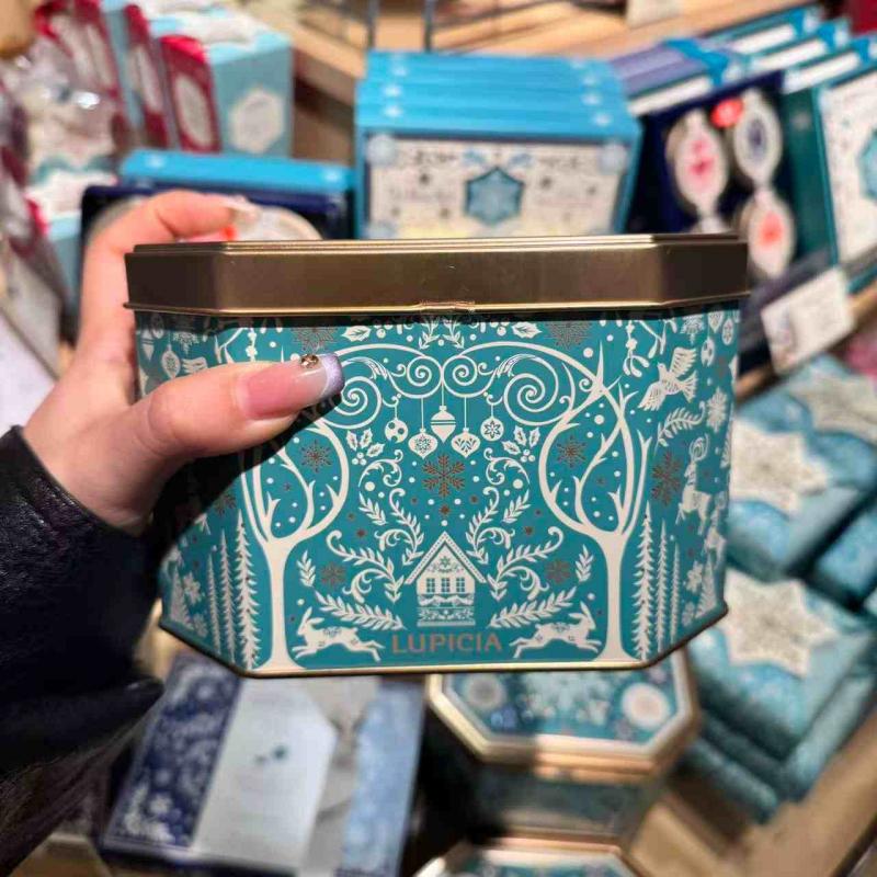代购茶类：lupicia绿碧茶园 2025年圣诞限定 20口味茶包铁罐礼盒（缺货退款）