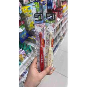 EBiSU惠百施 hellokitty图案宝宝儿童牙刷 颜色随机