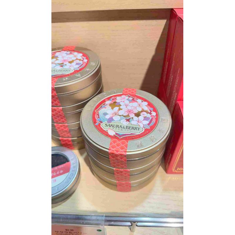 代购茶类：lupicia绿碧茶园 春季限定 草莓樱花红茶 限定罐装 50g（缺货退款）