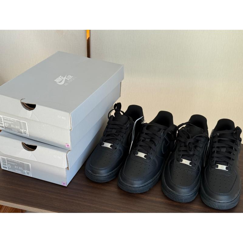 《入库后提交辽宁仓包邮专线》NIKE耐克AirForce1 纯黑 女款鞋子 全新带吊牌（盒子有运输瑕疵）