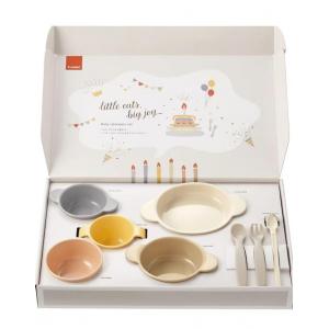 日本COMBI康贝 First Bite分层宝宝婴儿离乳辅食餐具套装 大碗小碗牛奶杯叉匙 可叠放8件套